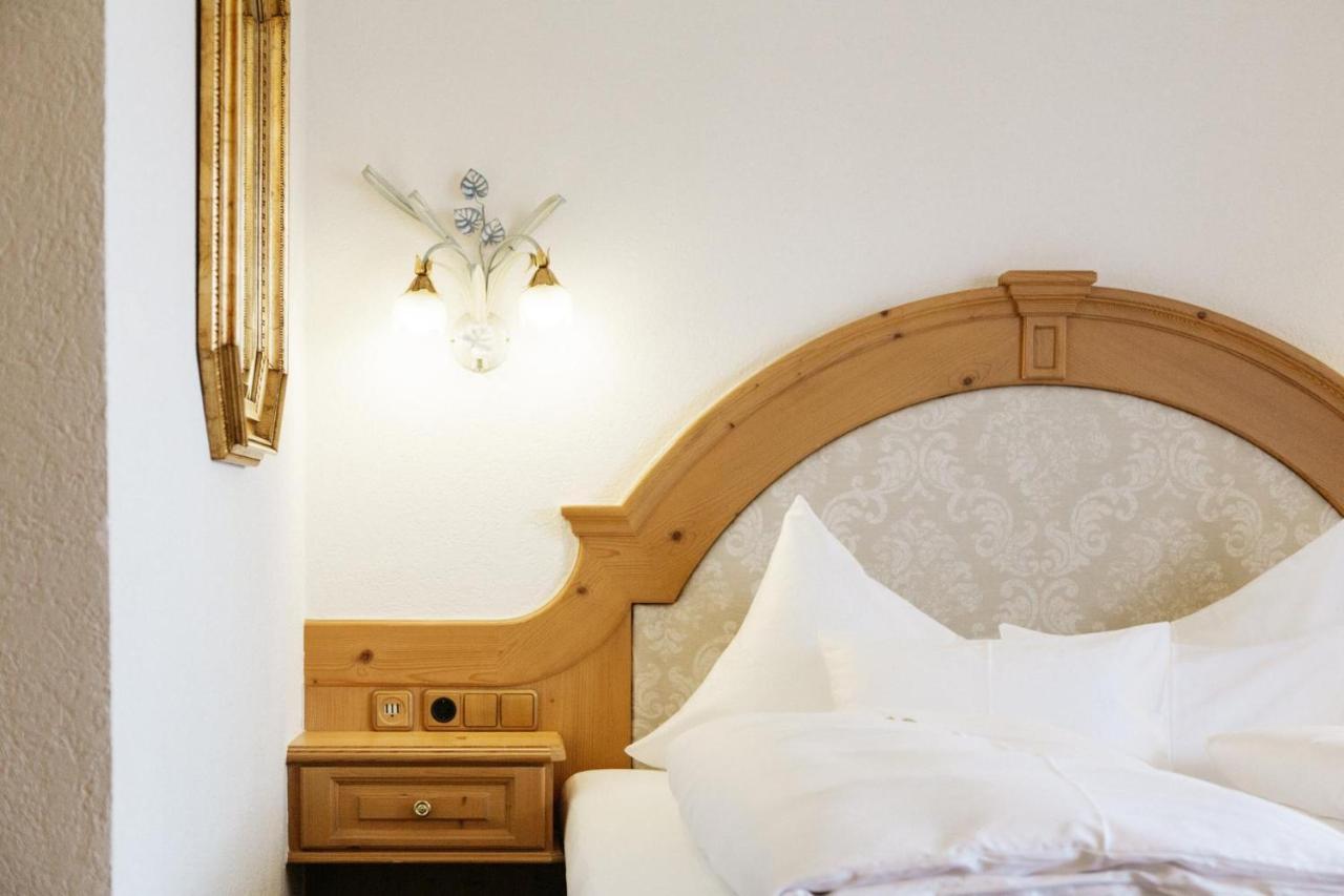 Hotel Kristall Лех Экстерьер фото