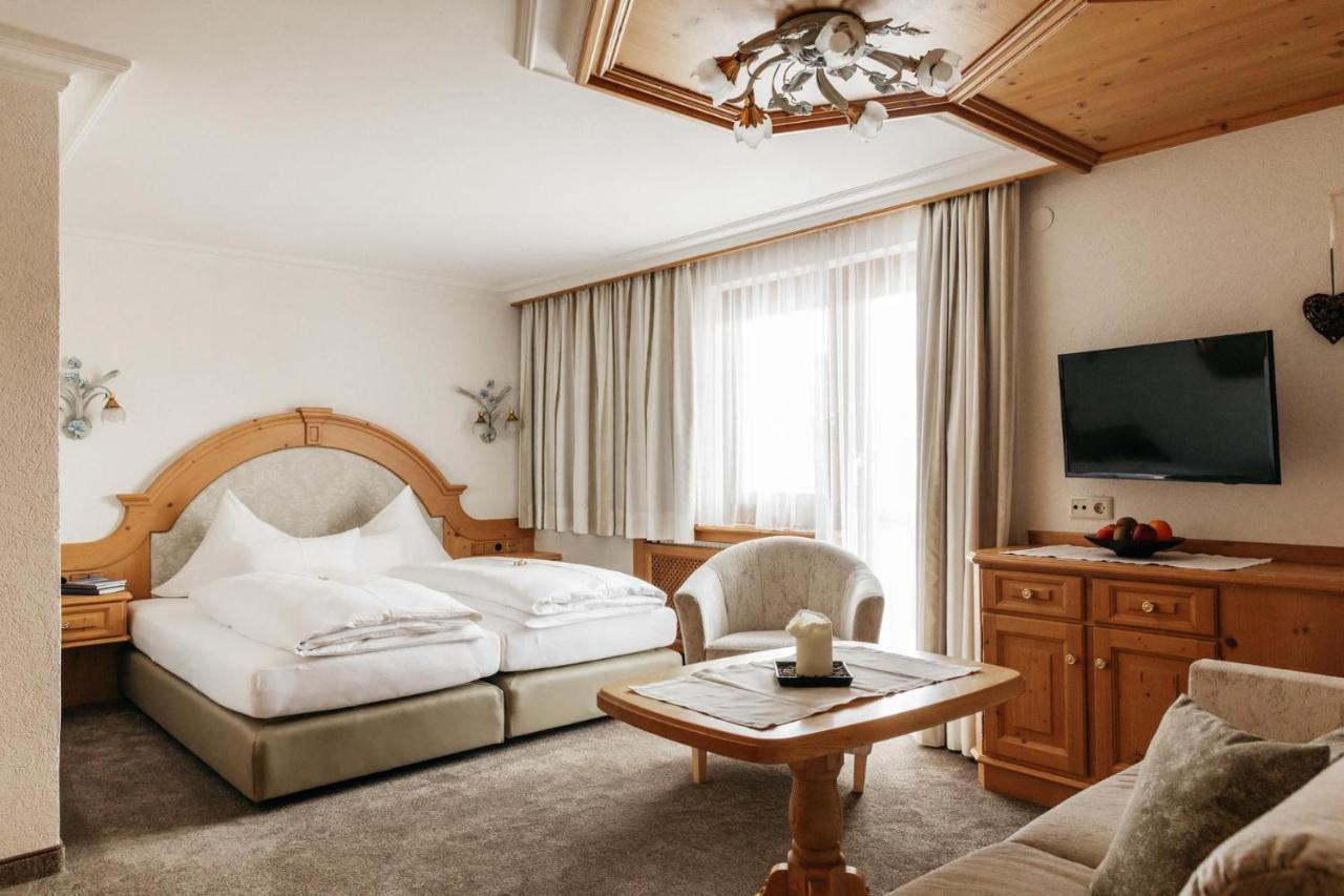 Hotel Kristall Лех Экстерьер фото