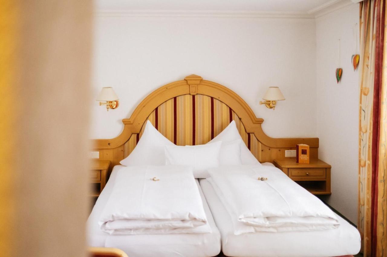 Hotel Kristall Лех Экстерьер фото