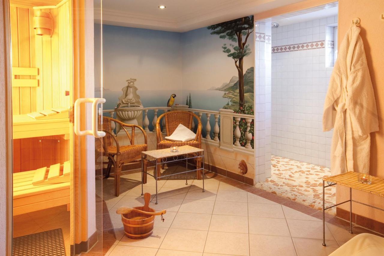 Hotel Kristall Лех Экстерьер фото